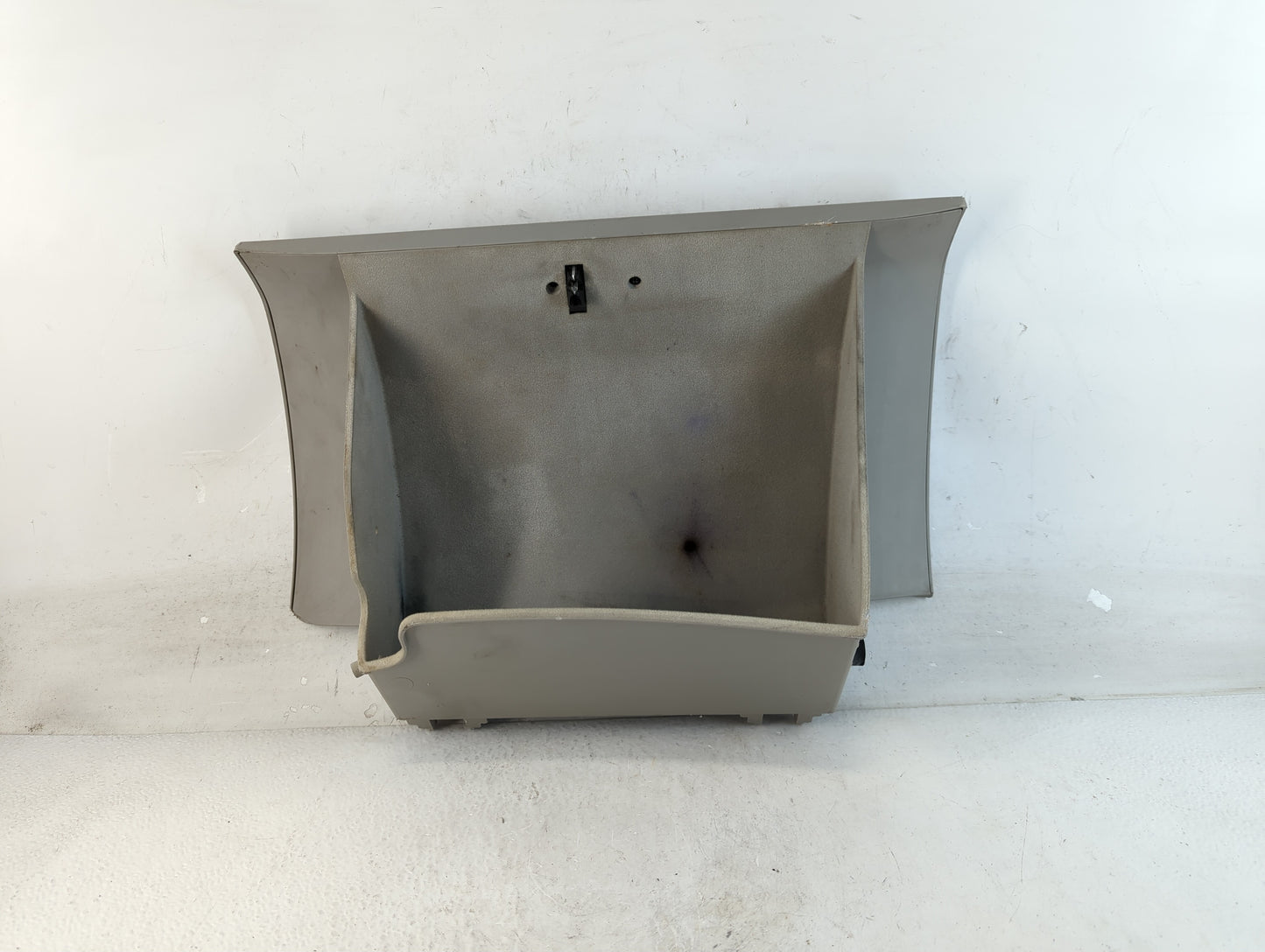 2008 Saturn Vue Passenger Glove Box Door Storage Compartment 903812 - Oemusedautoparts1.com
