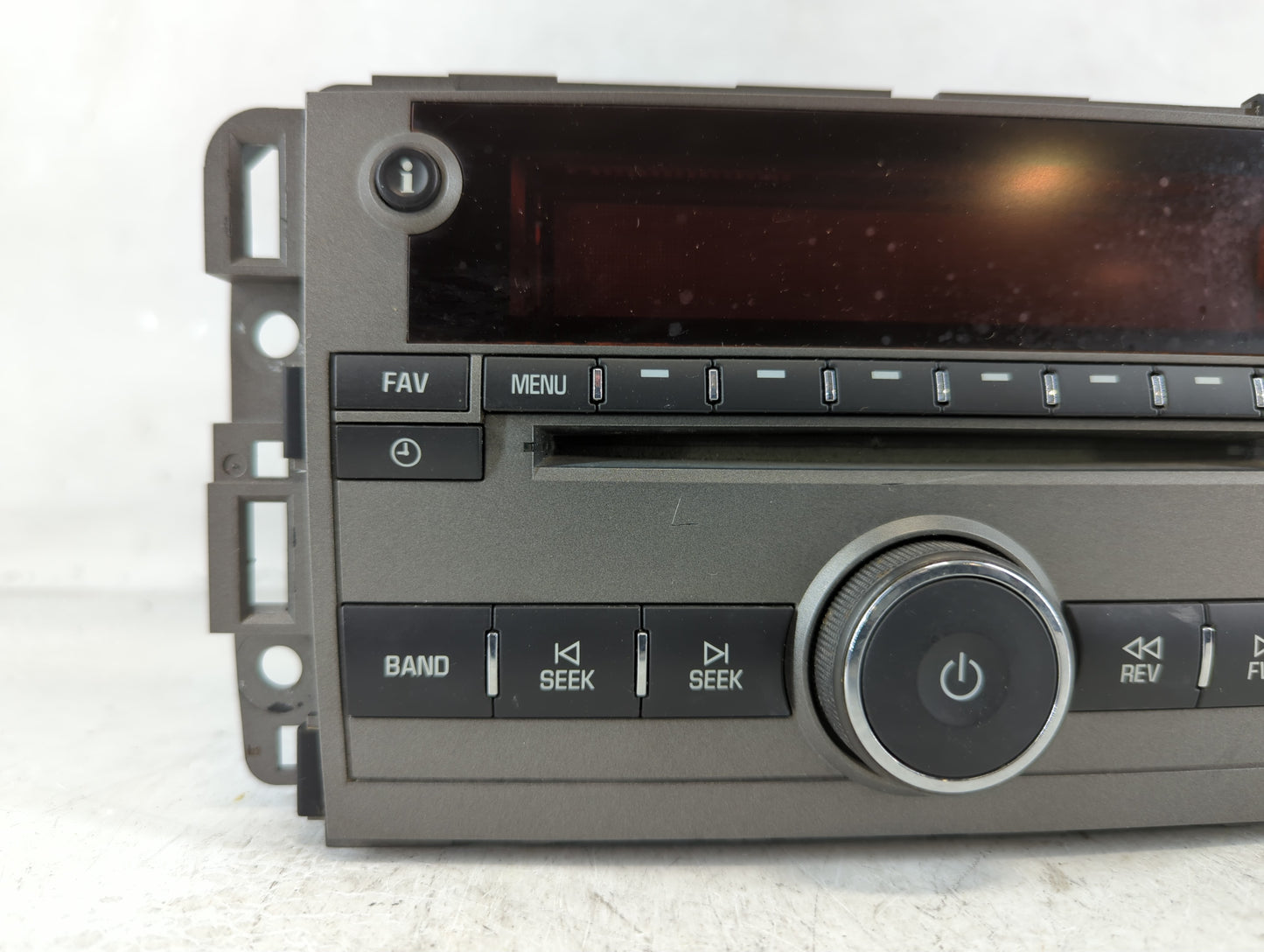 2008-2009 Saturn Vue Radio AM FM Cd Player Receiver Replacement P/N:25956992 Fits Fits 2008 2009 OEM Used Auto Parts - Oemus