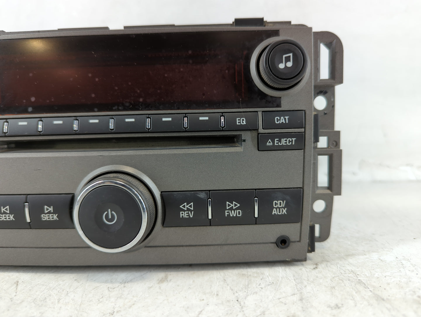2008-2009 Saturn Vue Radio AM FM Cd Player Receiver Replacement P/N:25956992 Fits Fits 2008 2009 OEM Used Auto Parts - Oemus