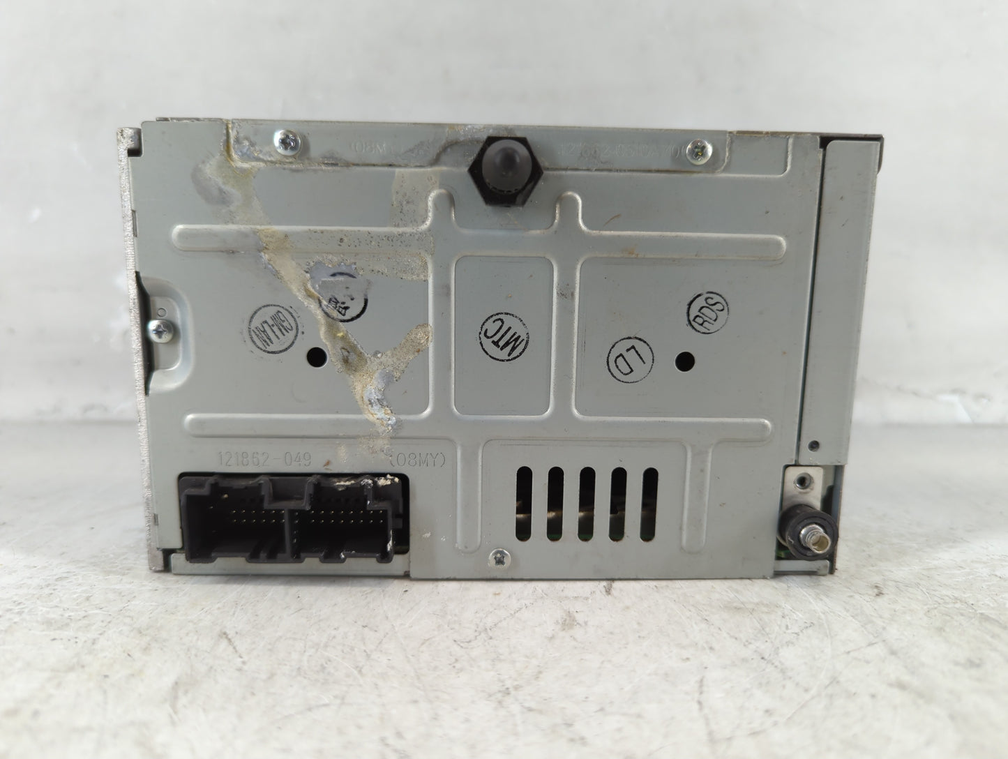2008-2009 Saturn Vue Radio AM FM Cd Player Receiver Replacement P/N:25956992 Fits Fits 2008 2009 OEM Used Auto Parts - Oemus