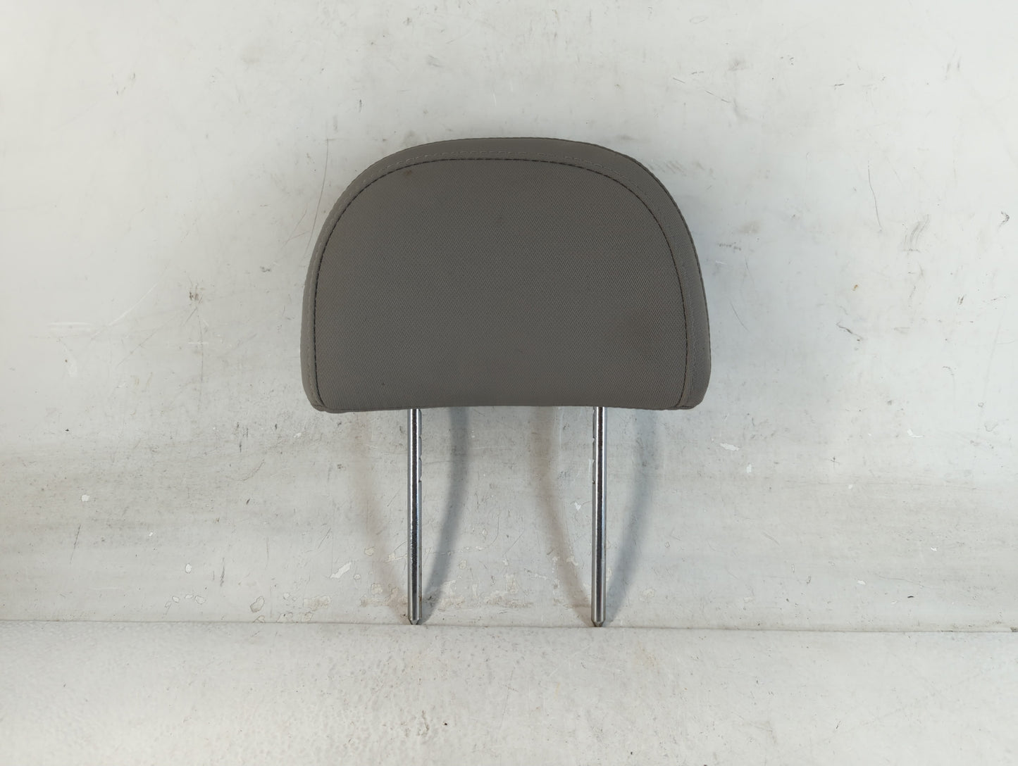 2008 Saturn Vue Headrest Head Rest Front Driver Passenger Seat Fits OEM Used Auto Parts - Oemusedautoparts1.com