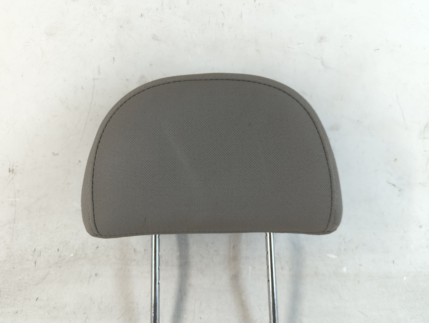 2008 Saturn Vue Headrest Head Rest Rear Seat Fits OEM Used Auto Parts - Oemusedautoparts1.com