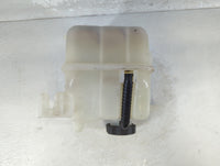 2008-2010 Saturn Vue Radiator Coolant Overflow Expansion Tank Bottle 903850 - Oemusedautoparts1.com