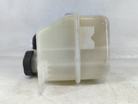 2008-2010 Saturn Vue Radiator Coolant Overflow Expansion Tank Bottle 903850 - Oemusedautoparts1.com