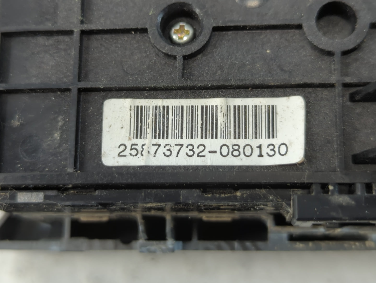 2008 Saturn Vue Headlight Head Light Switch Lamp Control - Oemusedautoparts1.com