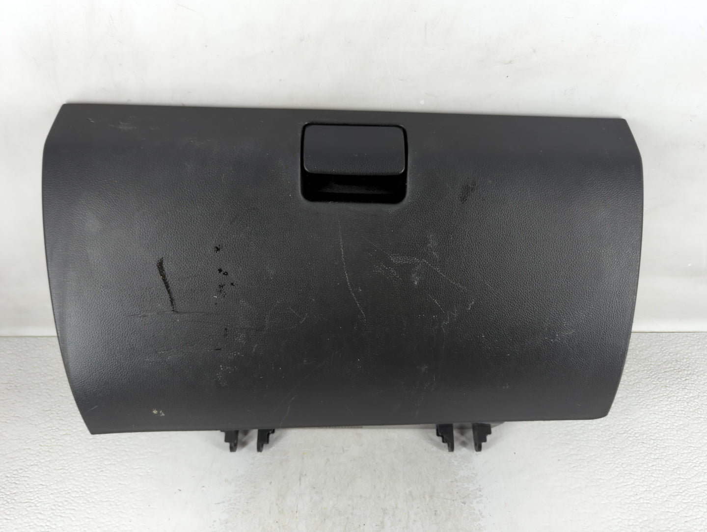 2008 Saturn Vue Passenger Glove Box Door Storage Compartment 904733 - Oemusedautoparts1.com