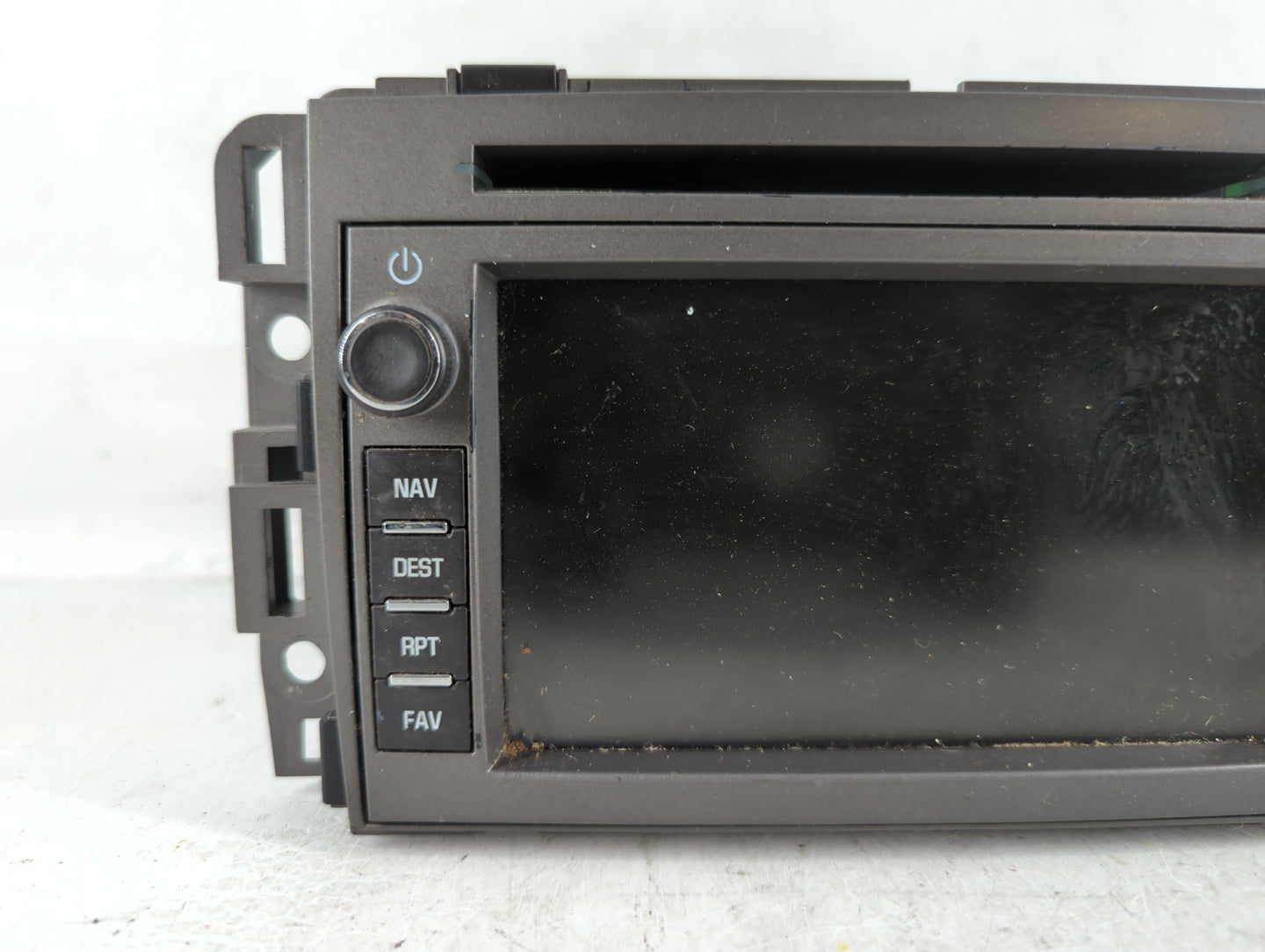 2008-2009 Saturn Vue Radio AM FM Cd Player Receiver Replacement P/N:15942546 Fits Fits 2008 2009 OEM Used Auto Parts - Oemus