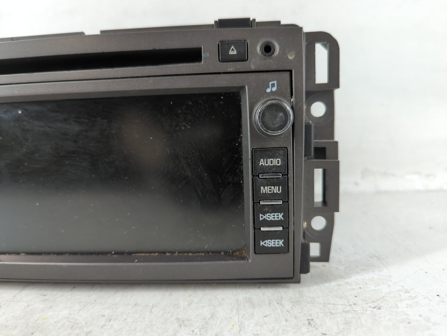 2008-2009 Saturn Vue Radio AM FM Cd Player Receiver Replacement P/N:15942546 Fits Fits 2008 2009 OEM Used Auto Parts - Oemus