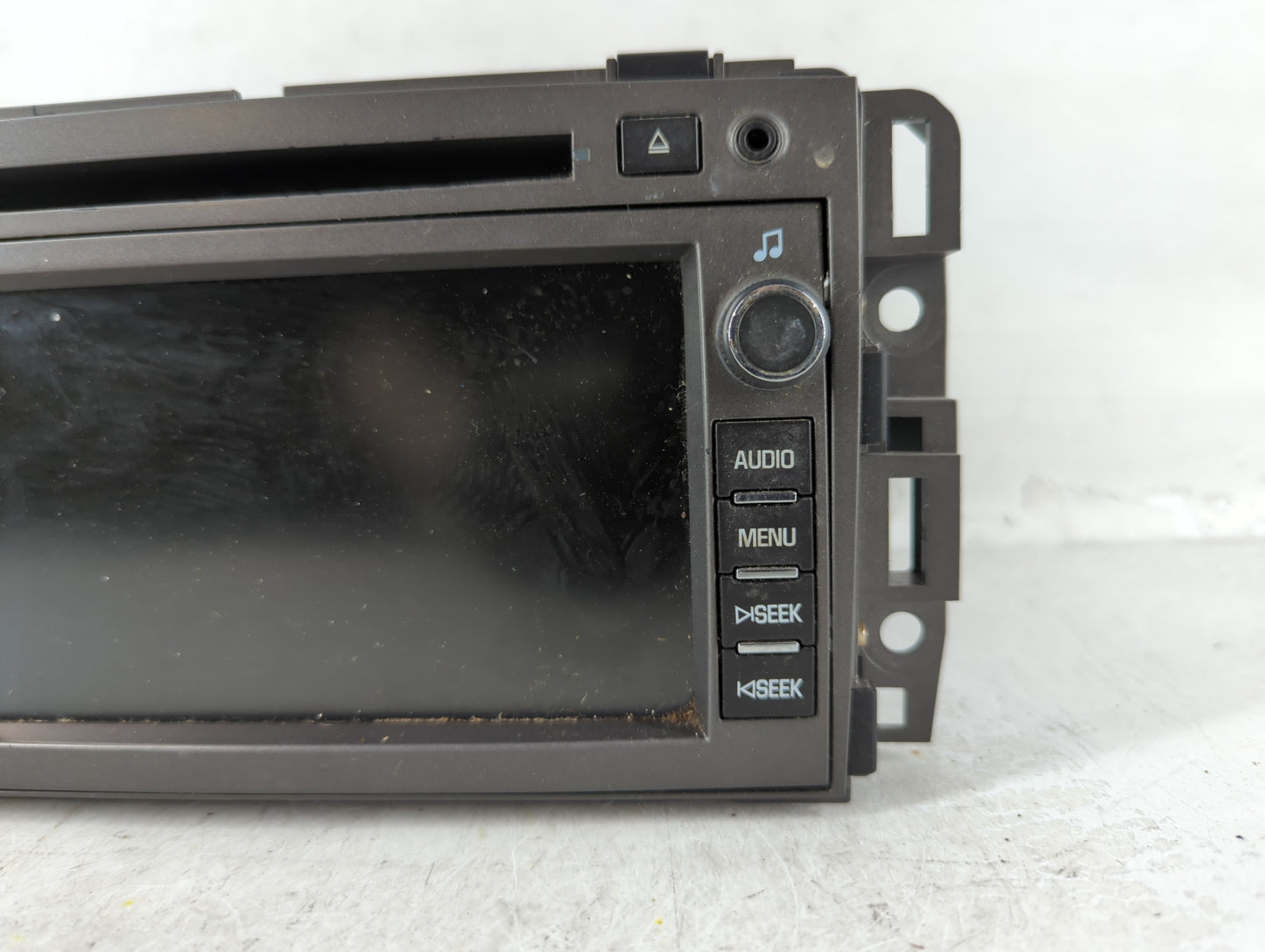 2008-2009 Saturn Vue Radio AM FM Cd Player Receiver Replacement P/N:15942546 Fits Fits 2008 2009 OEM Used Auto Parts - Oemus