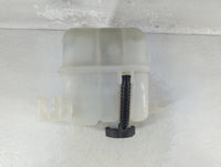 2008-2010 Saturn Vue Radiator Coolant Overflow Expansion Tank Bottle 904785 - Oemusedautoparts1.com