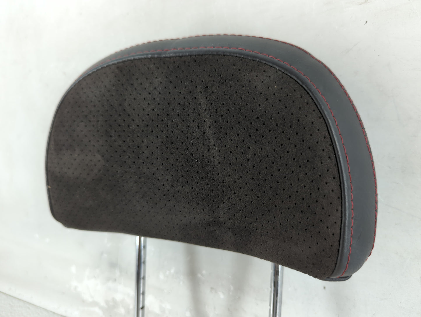 2008 Saturn Vue Headrest Head Rest Rear Seat Fits OEM Used Auto Parts - Oemusedautoparts1.com