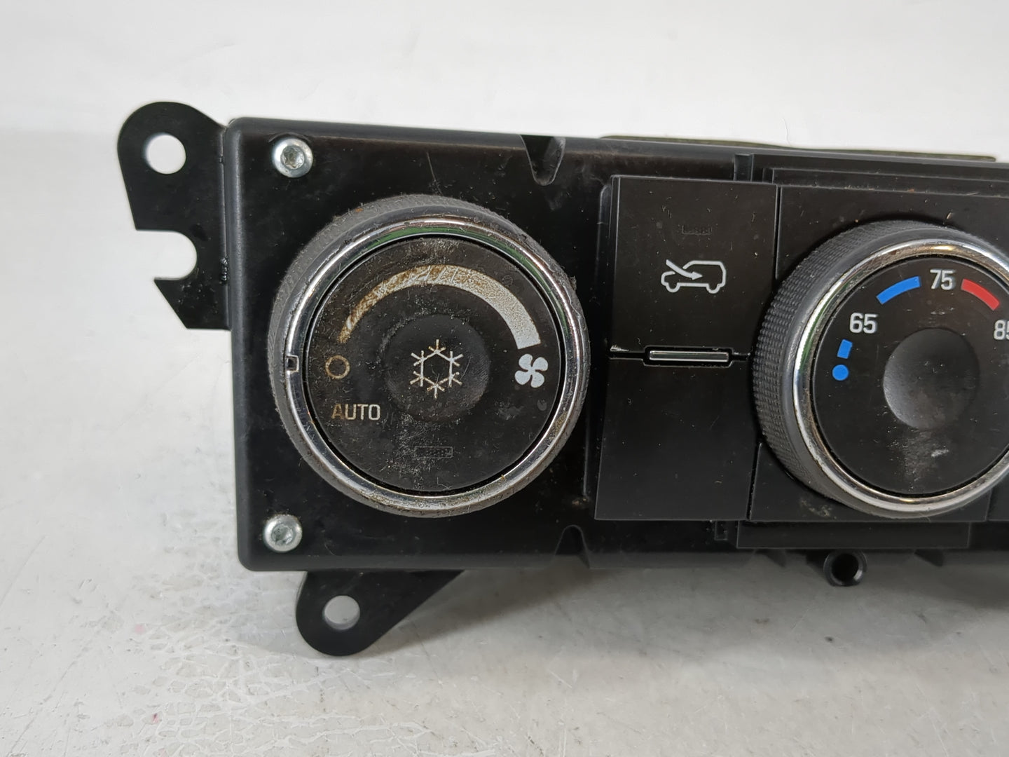 2008-2010 Saturn Vue Climate Control Module Temperature AC/Heater Replacement P/N:96800686 Fits Fits 2008 2009 2010 OEM Used