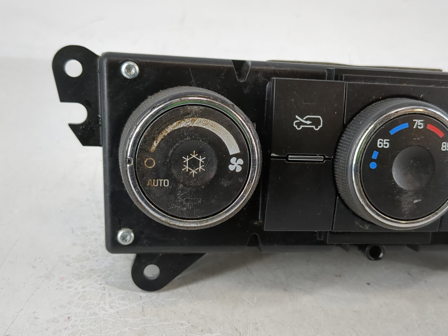 2008-2010 Saturn Vue Climate Control Module Temperature AC/Heater Replacement P/N:96800686 Fits Fits 2008 2009 2010 OEM Used