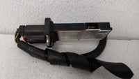 2008 Saturn Vue Driver Side View Mirror - Left Door Mirror OEM Used - Oemusedautoparts1.com
