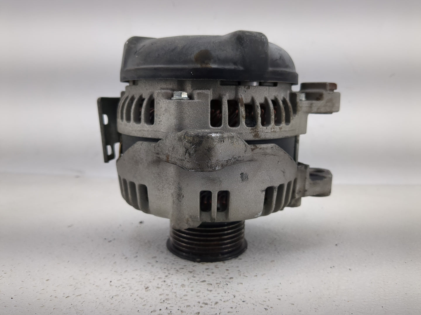 2005-2010 Scion Tc Alternator Replacement Generator Charging Assembly Engine OEM Fits Fits 2004 2005 2006 2007 2008 2009 201