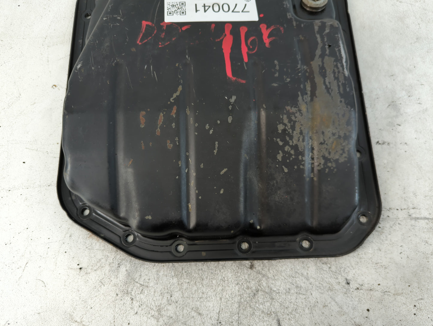 2005-2010 Scion Tc Engine Oil Pan Fits Fits 2001 2002 2003 2004 2005 2006 2007 2008 2009 2010 2011 2012 2013 OEM Used Auto P