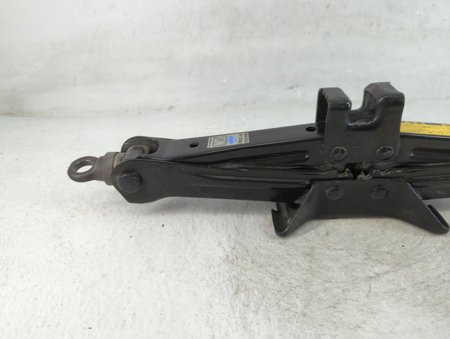 2008 Scion Tc Spare Scissor Car Jack - Oemusedautoparts1.com