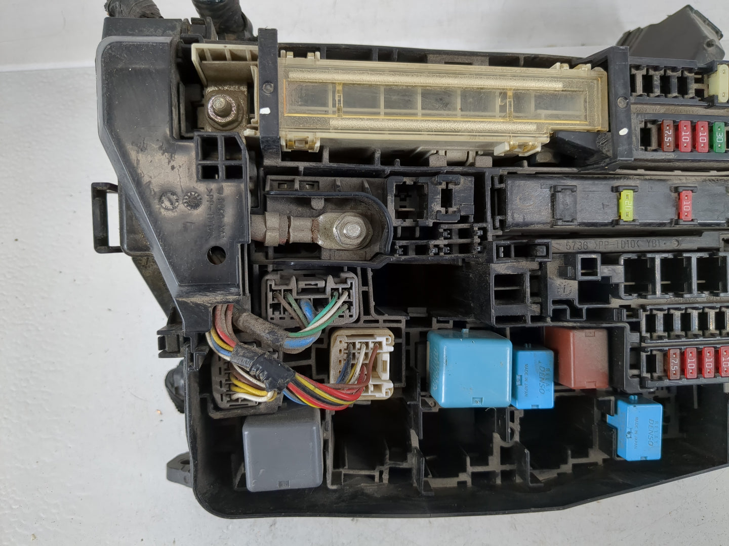 2008-2015 Scion Xb Fusebox Fuse Box Panel Relay Module P/N:82662-12450 Fits Fits 2008 2009 2010 2011 2012 2013 2014 2015 OEM