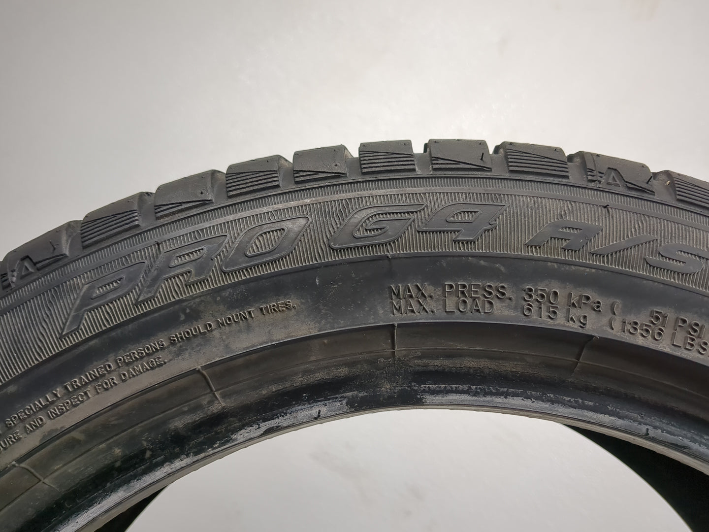 Used Tire 215/50R17 FALKEN PRO G4 A/S 91V - Tread Depth 8/32 - Oemusedautoparts1.com