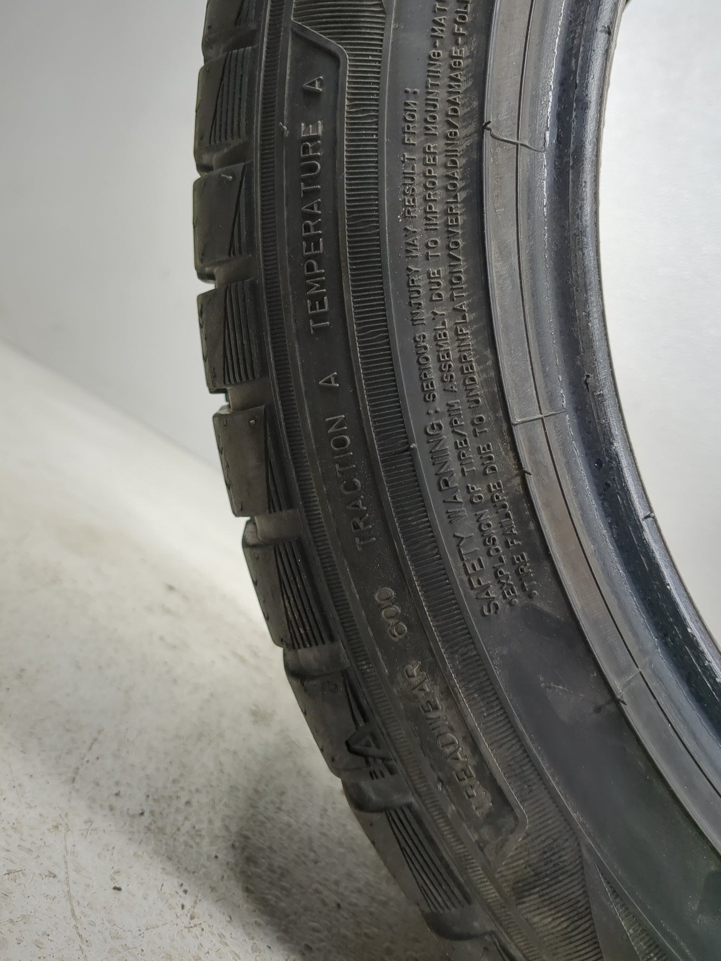 Used Tire 215/50R17 FALKEN PRO G4 A/S 91V - Tread Depth 8/32 - Oemusedautoparts1.com
