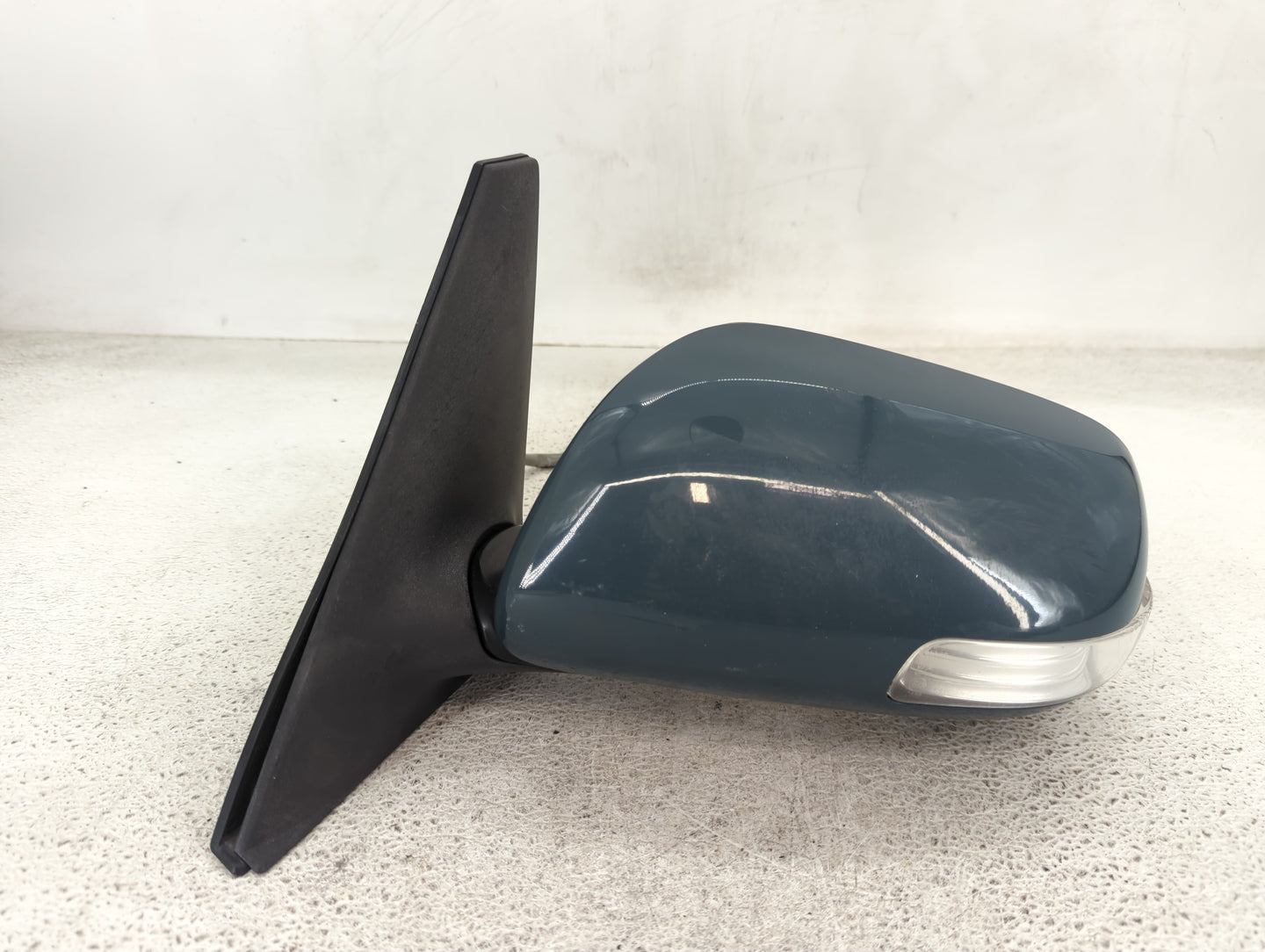 2008-2015 Scion Xb Driver Side View Mirror - Left Door Mirror OEM Used - Oemusedautoparts1.com