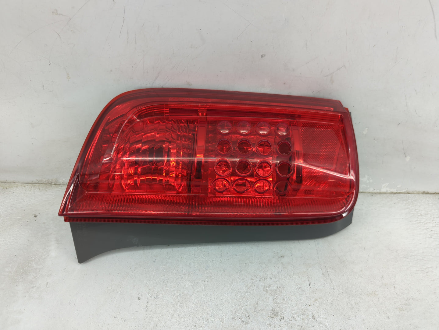 2008-2010 Scion Xb Tail Light Assembly Driver Left OEM P/N:P6593 Fits Fits 2008 2009 2010 OEM Used Auto Parts - Oemusedautop