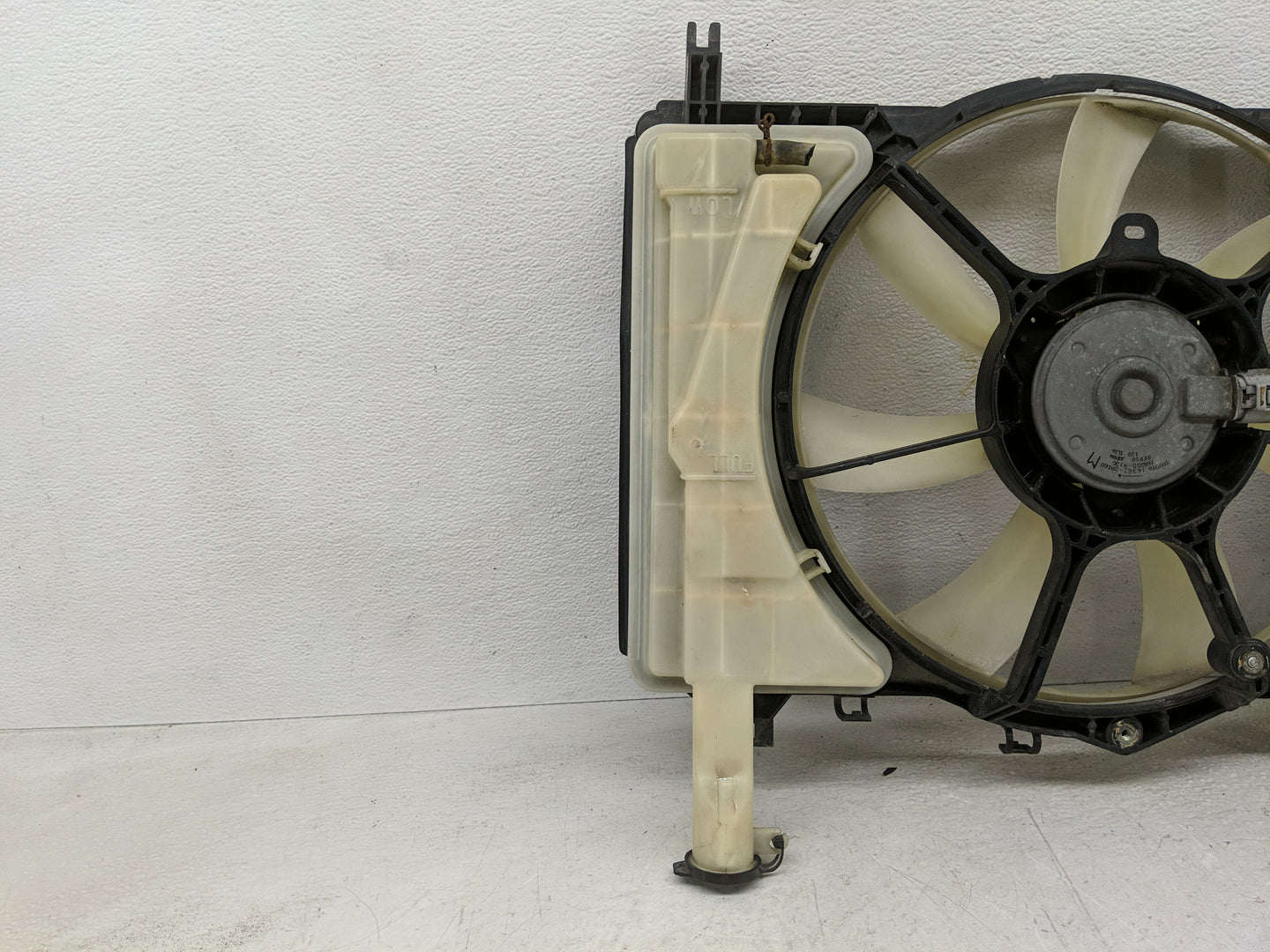2008-2014 Scion Xd Electric Radiator Cooling Fan Motor Assembly P/N:168000-9130 Fits Fits 2008 2009 2010 2011 2012 2013 2014