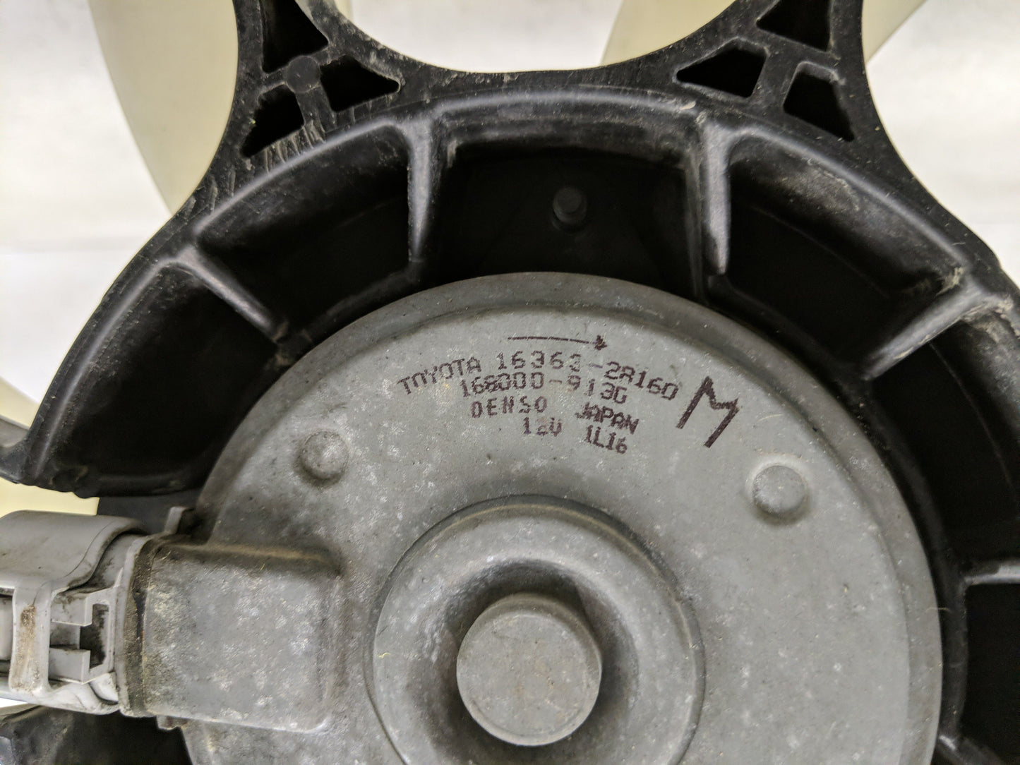 2008-2014 Scion Xd Electric Radiator Cooling Fan Motor Assembly P/N:168000-9130 Fits Fits 2008 2009 2010 2011 2012 2013 2014