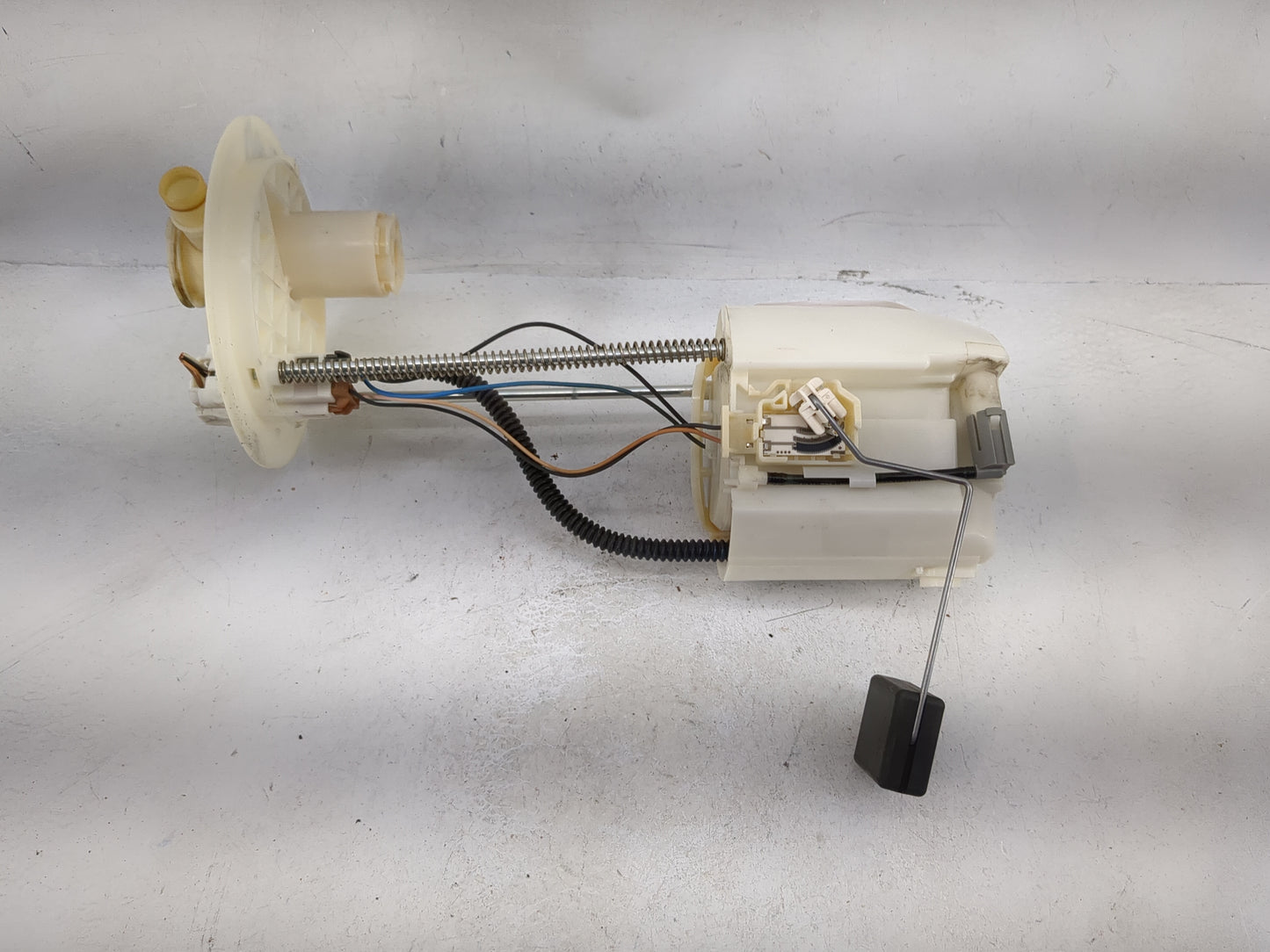 2008-2014 Scion Xd Electrical Gas Fuel Pump Assembly - Oemusedautoparts1.com