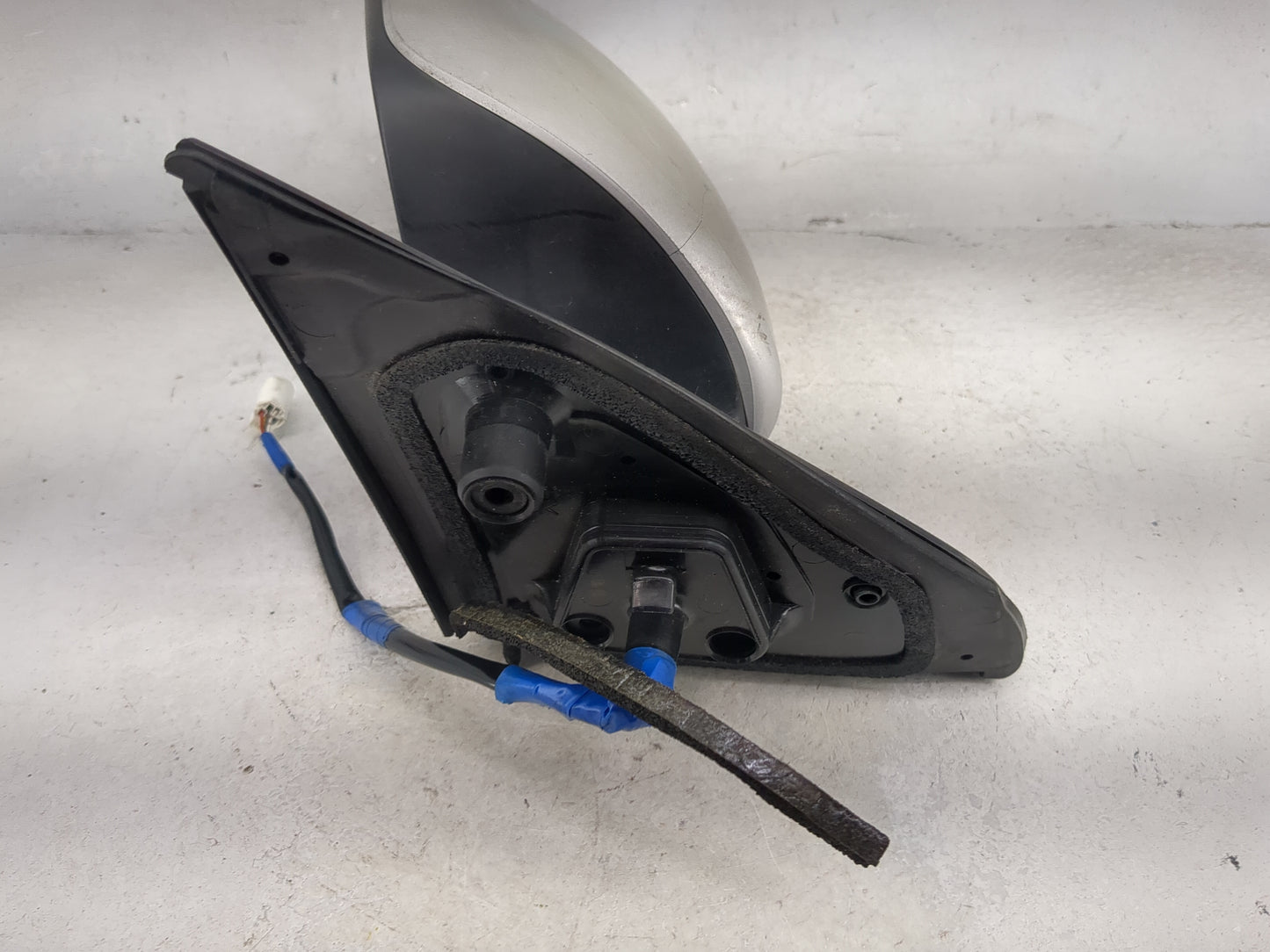 2008-2014 Scion Xd Driver Side View Mirror - Left Door Mirror OEM Used - Oemusedautoparts1.com