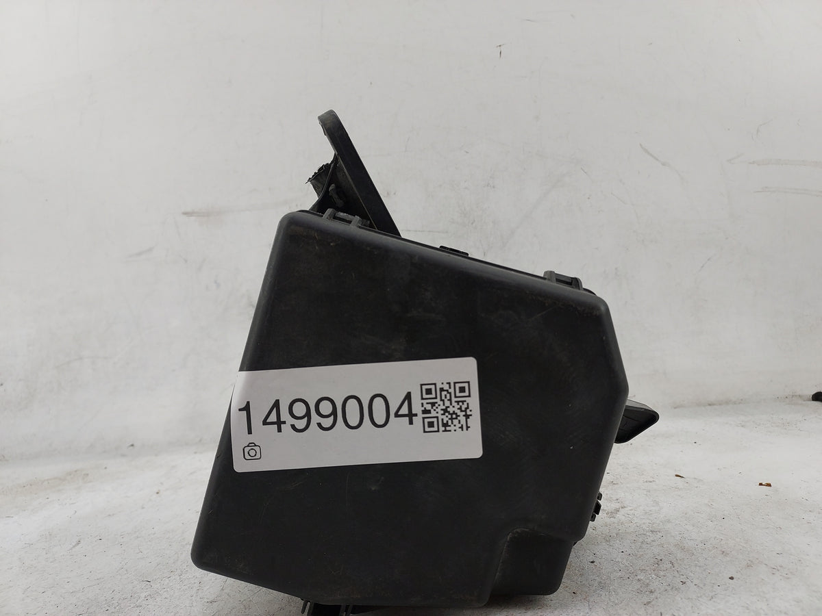 2008-2010 Scion Xd Fusebox Fuse Box Panel Relay Module P/N:7177 XA1 Fits Fits 2005 2006 2007 2008 2009 2010 OEM Used Auto Pa