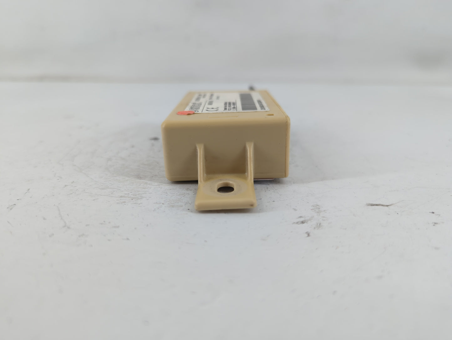 2008-2016 Smart Fortwo Body Control Module Bcm Inner Cabin Fuse Box - Oemusedautoparts1.com