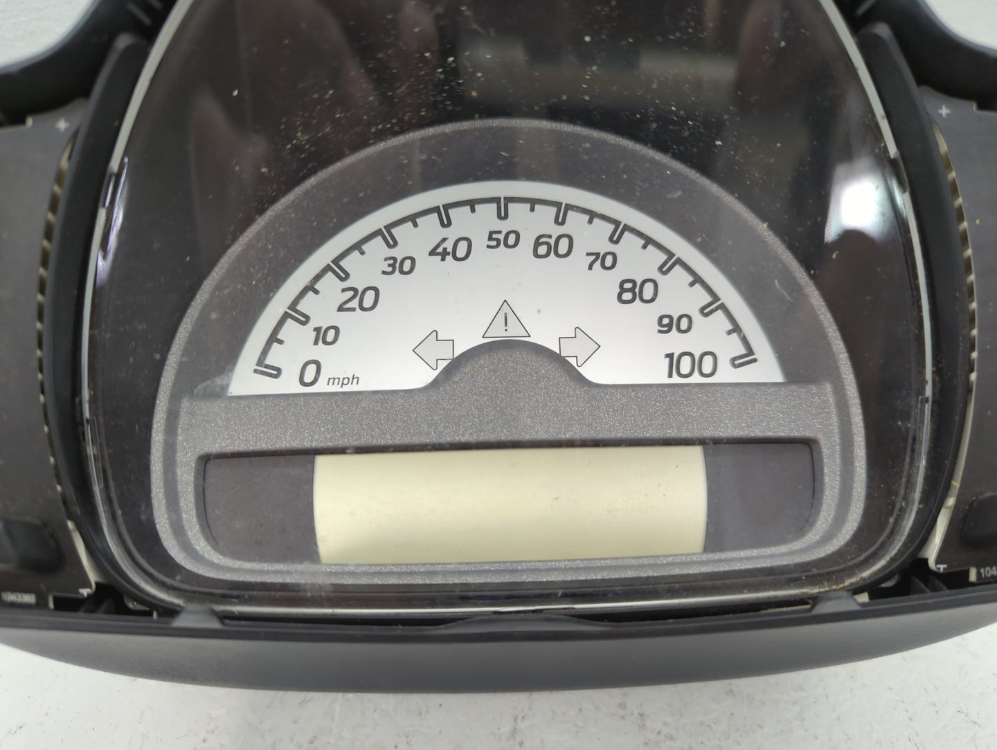 2008 Smart Smart Instrument Cluster Speedometer Gauges Fits OEM Used Auto Parts - Oemusedautoparts1.com