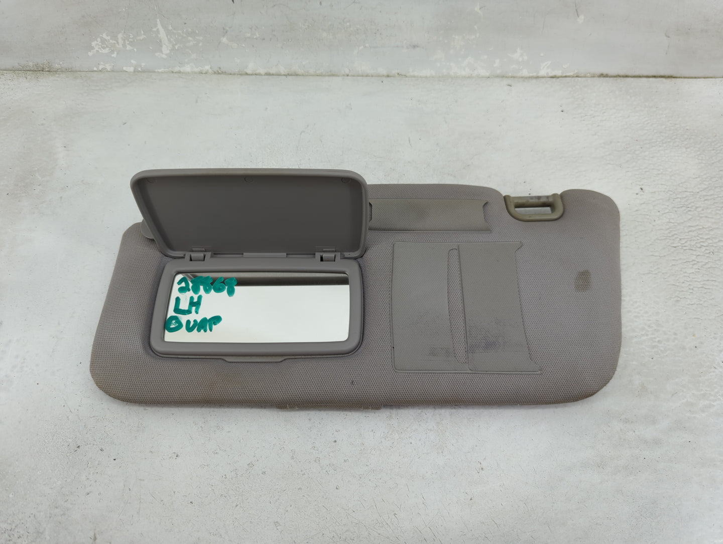 2006-2008 Subaru Forester Sun Visor Shade Replacement Driver Left Mirror Fits Fits 2006 2007 2008 OEM Used Auto Parts - Oemu