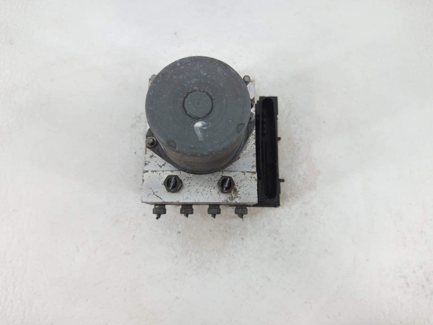 2008-2011 Subaru Impreza ABS Pump Control Module Replacement P/N:27536FG040 Fits Fits 2008 2009 2010 2011 OEM Used Auto Part