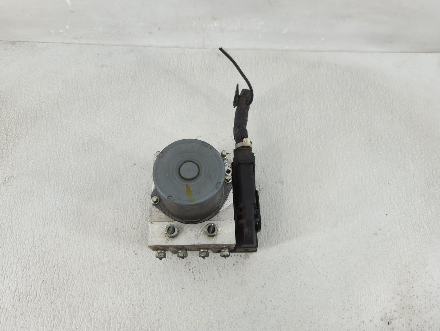 2008-2009 Subaru Impreza ABS Pump Control Module Replacement P/N:27536FG000 Fits Fits 2008 2009 OEM Used Auto Parts - Oemuse