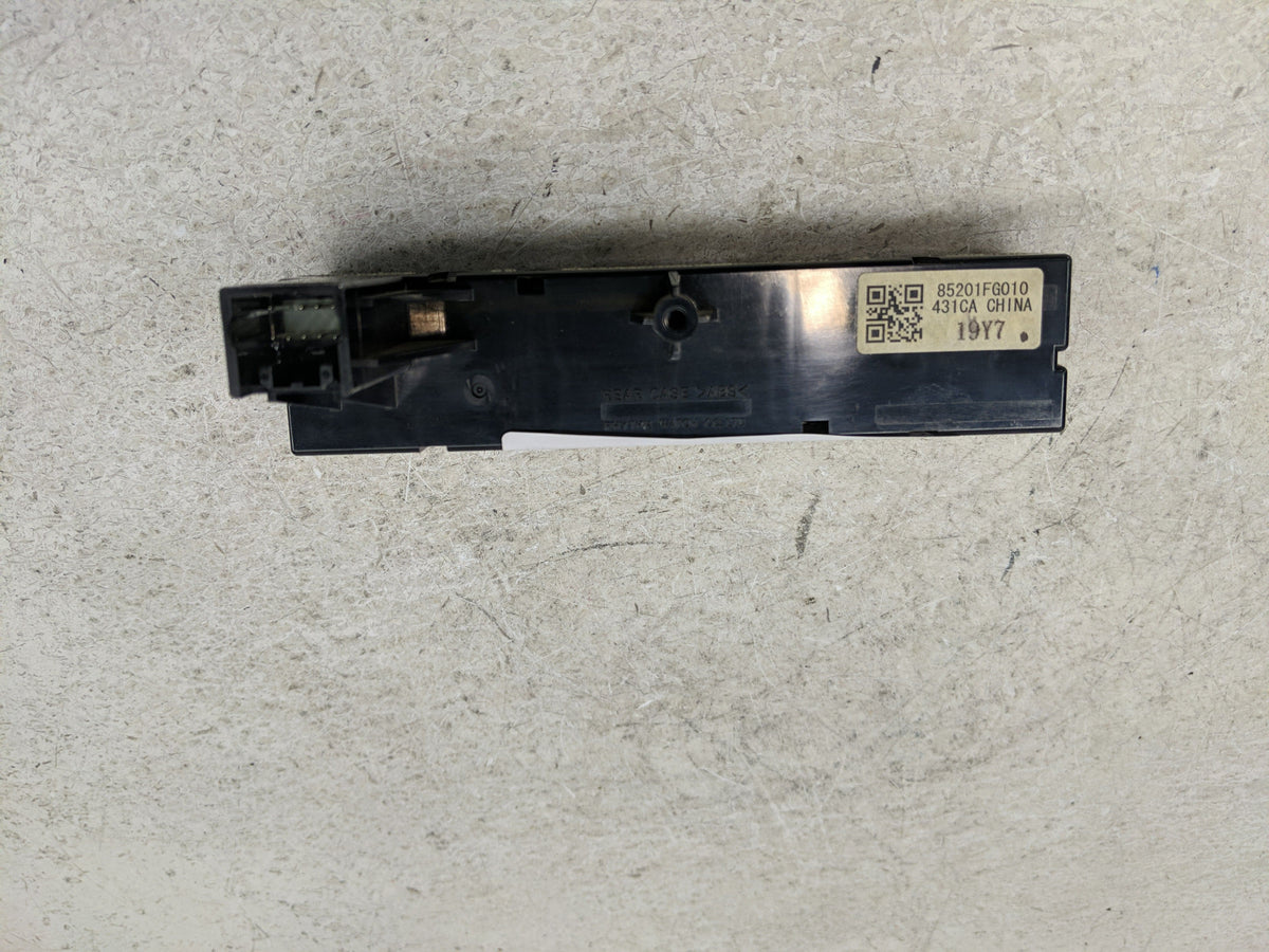 2008-2008 Subaru Impreza Information Radio Display Screen - Oemusedautoparts1.com