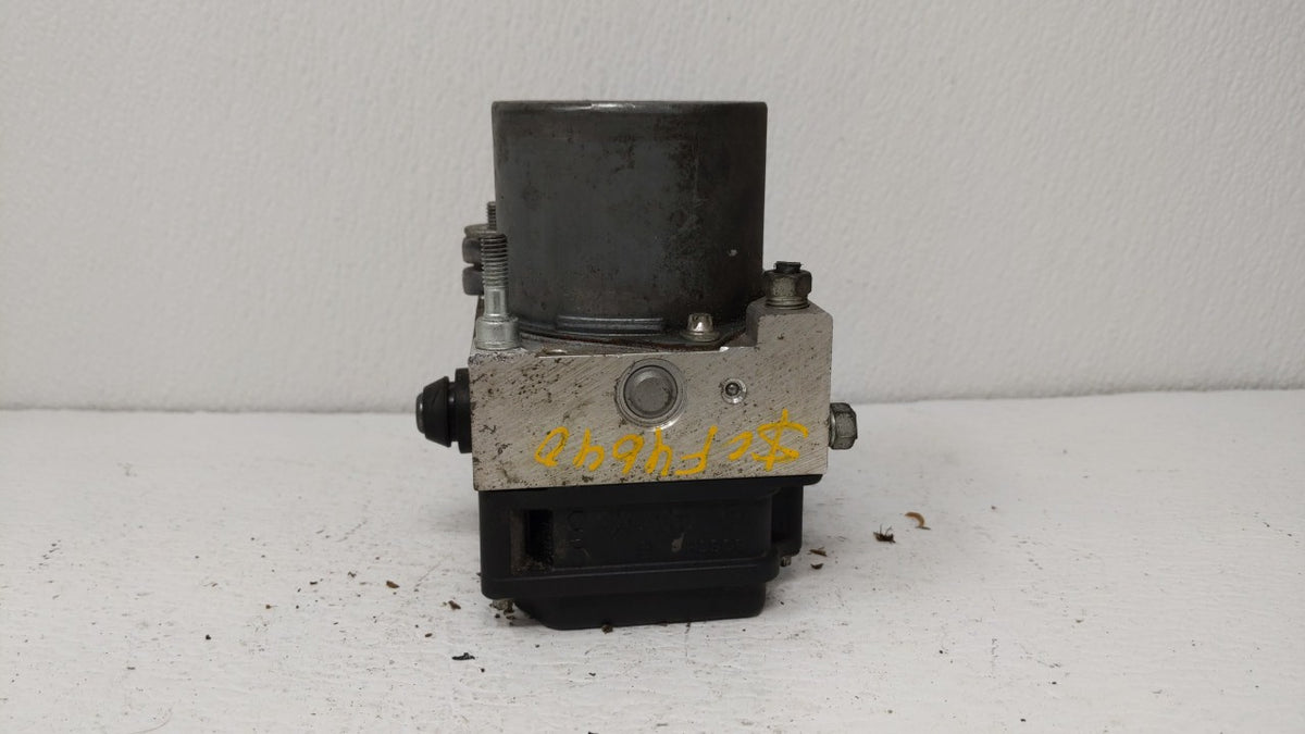 2008-2009 Subaru Impreza Anti-Lock Brake ABS Pump Module Actuator OEM Fits Fits 2008 2009 OEM Used Auto Parts - Oemusedautop