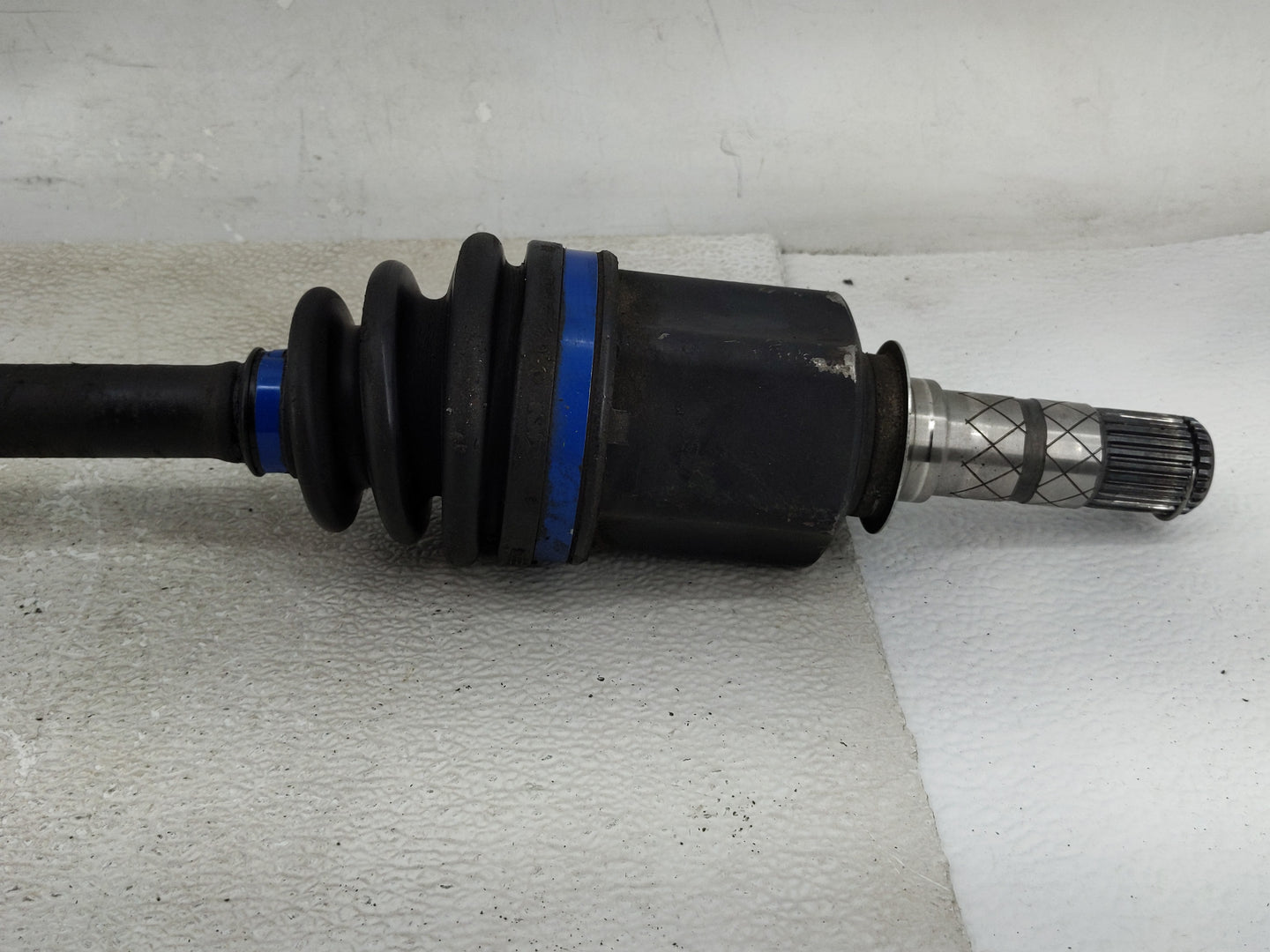 2008-2011 Subaru Impreza Axle Shaft Front Driver Cv C/v - Oemusedautoparts1.com