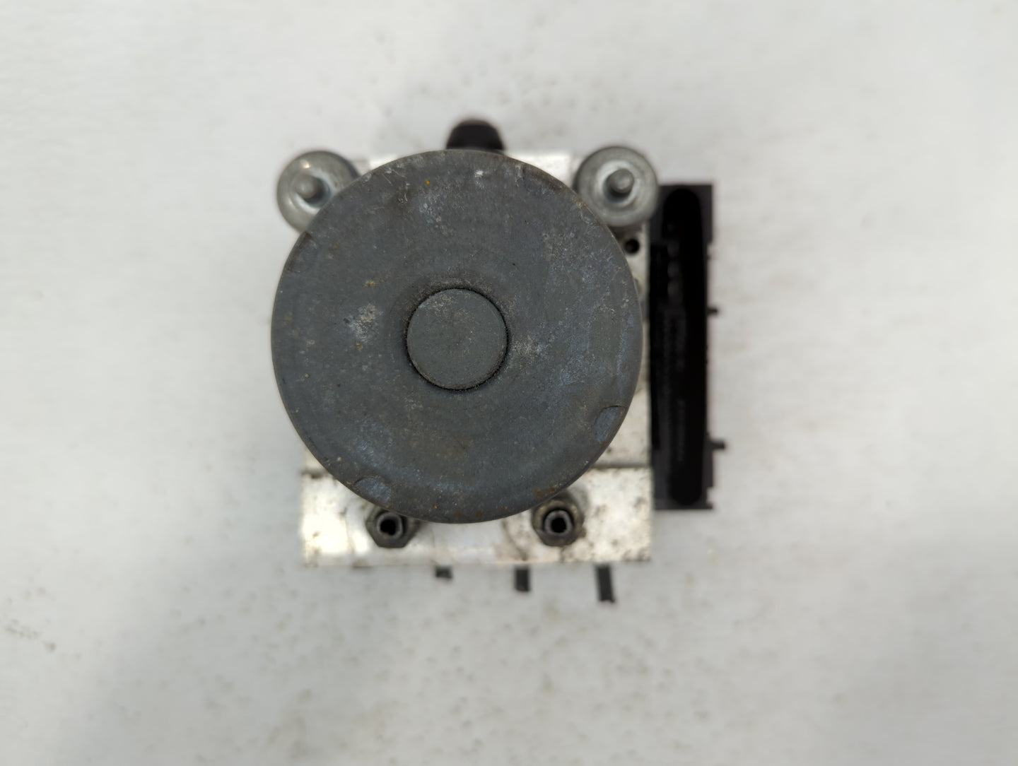 2008-2009 Subaru Impreza ABS Pump Control Module Replacement P/N:27536FG010 27534FG020 Fits Fits 2008 2009 OEM Used Auto Par