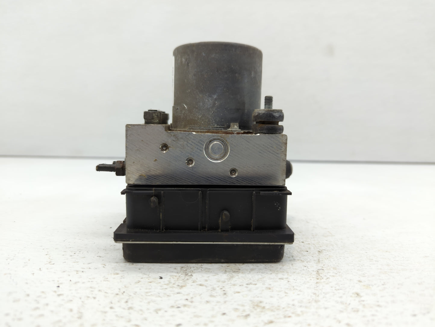 2008-2009 Subaru Impreza ABS Pump Control Module Replacement P/N:27536FG010 27534FG020 Fits Fits 2008 2009 OEM Used Auto Par