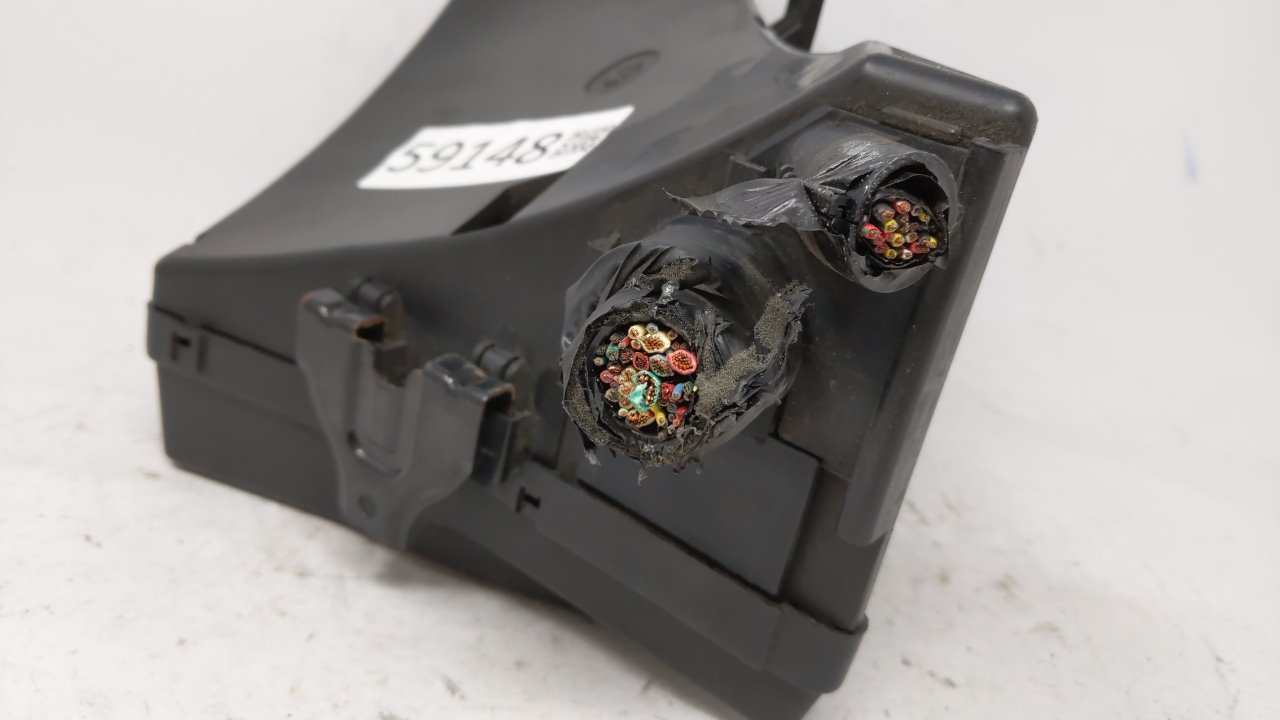 2009 Subaru Legacy Fusebox Fuse Box Panel Relay Module Fits OEM Used Auto Parts - Oemusedautoparts1.com