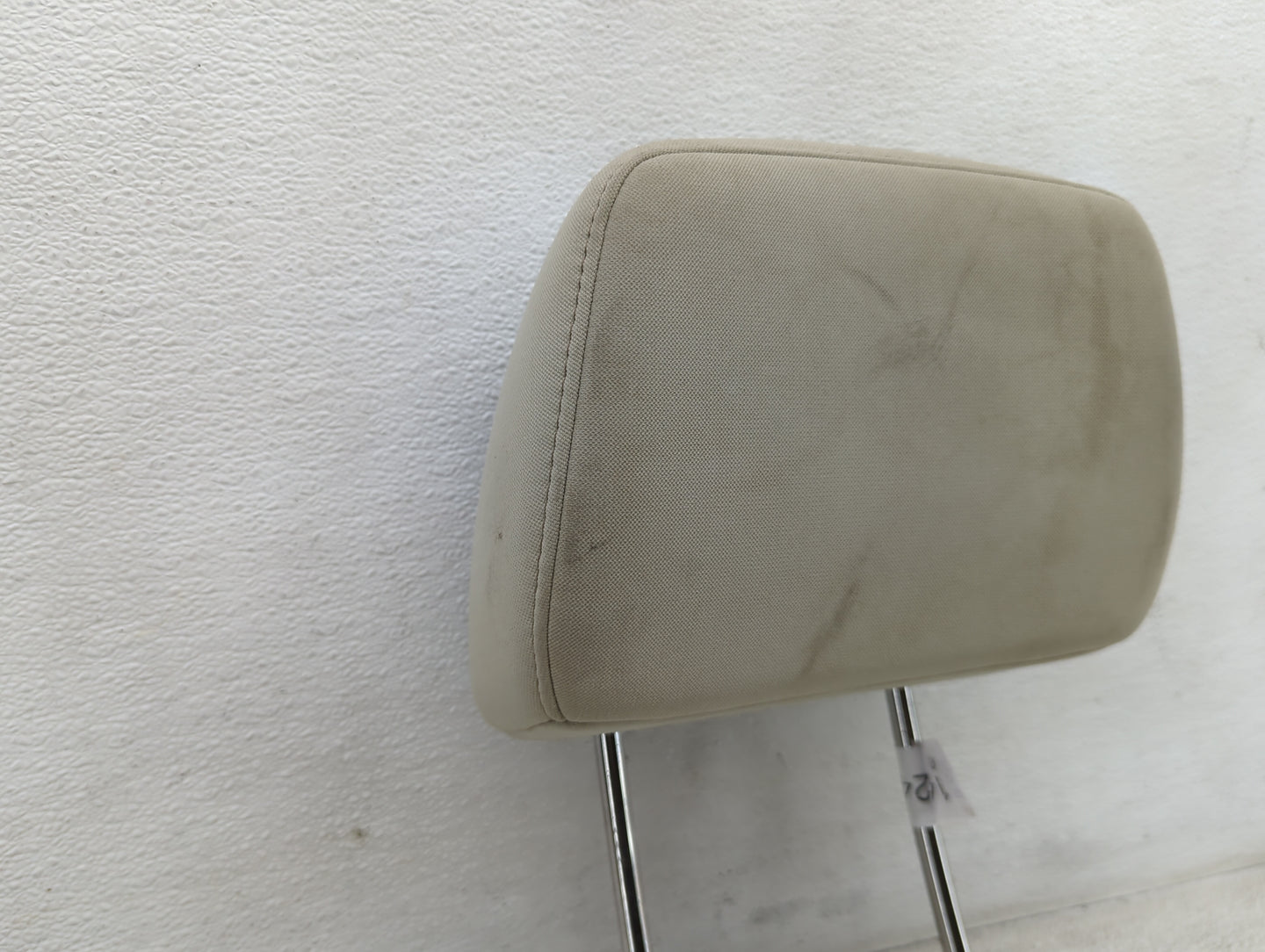 2006-2009 Subaru Legacy Headrest Head Rest Front Driver Passenger Seat Fits Fits 2006 2007 2008 2009 OEM Used Auto Parts - O