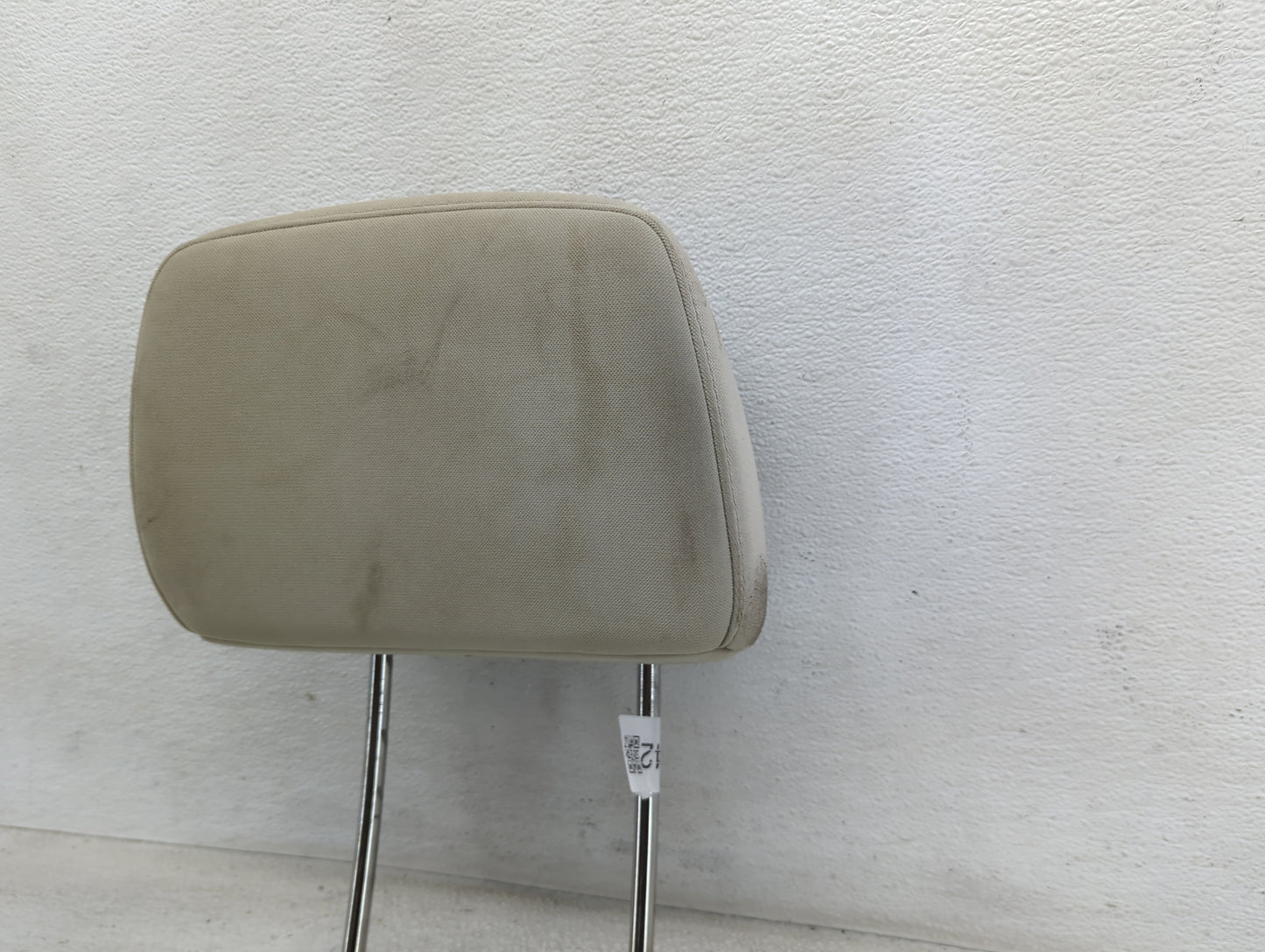 2006-2009 Subaru Legacy Headrest Head Rest Front Driver Passenger Seat Fits Fits 2006 2007 2008 2009 OEM Used Auto Parts - O