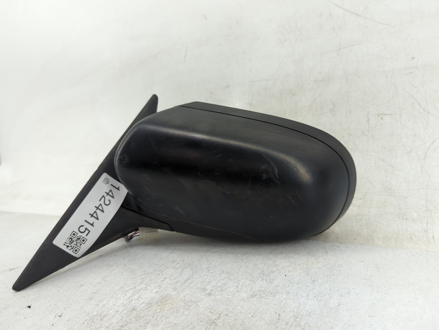 2005-2009 Subaru Legacy Driver Side View Mirror - Left Door Mirror OEM Used - Oemusedautoparts1.com