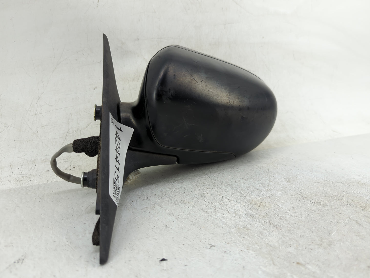 2005-2009 Subaru Legacy Driver Side View Mirror - Left Door Mirror OEM Used - Oemusedautoparts1.com