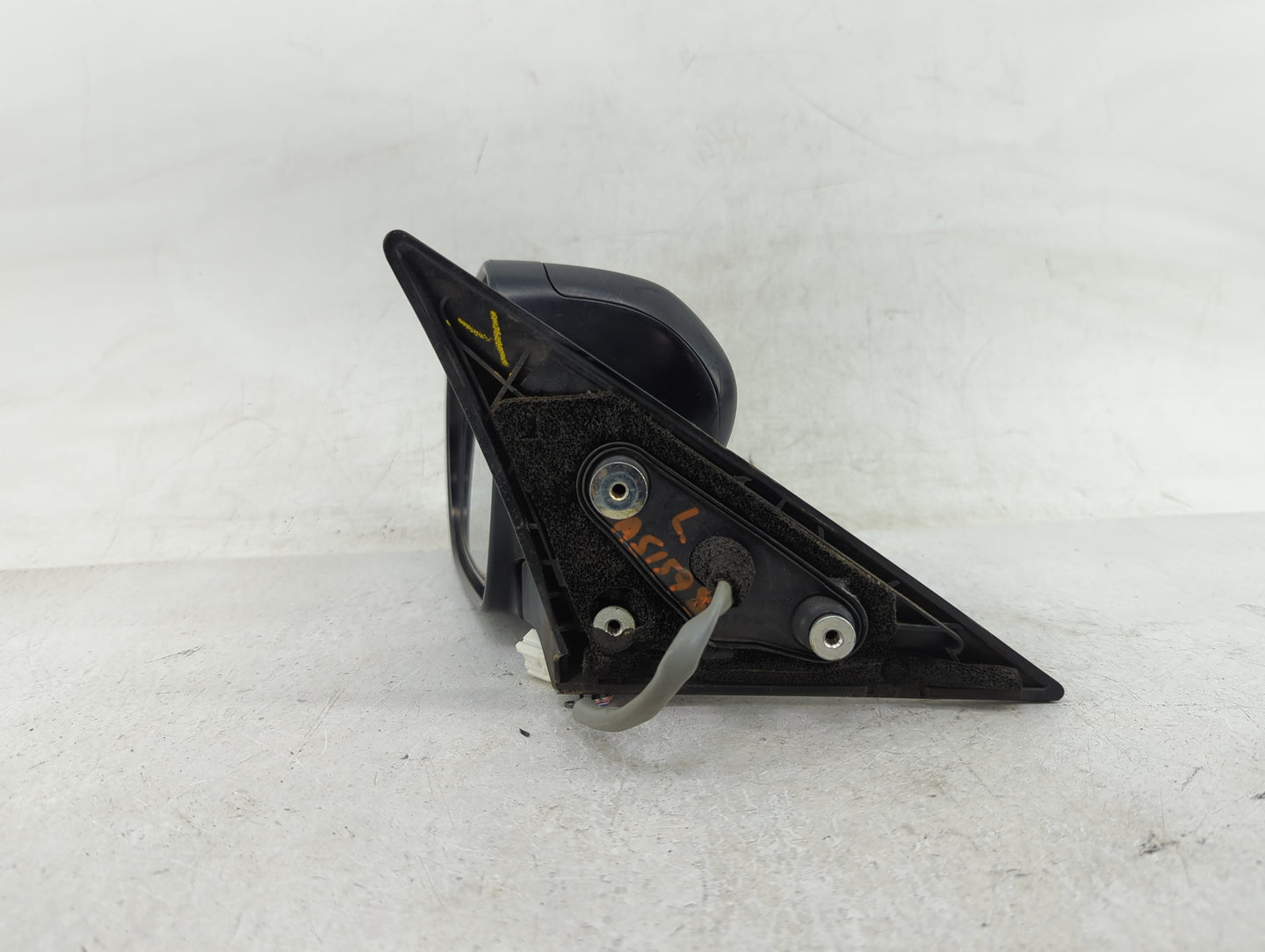 2005-2009 Subaru Legacy Driver Side View Mirror - Left Door Mirror OEM Used - Oemusedautoparts1.com