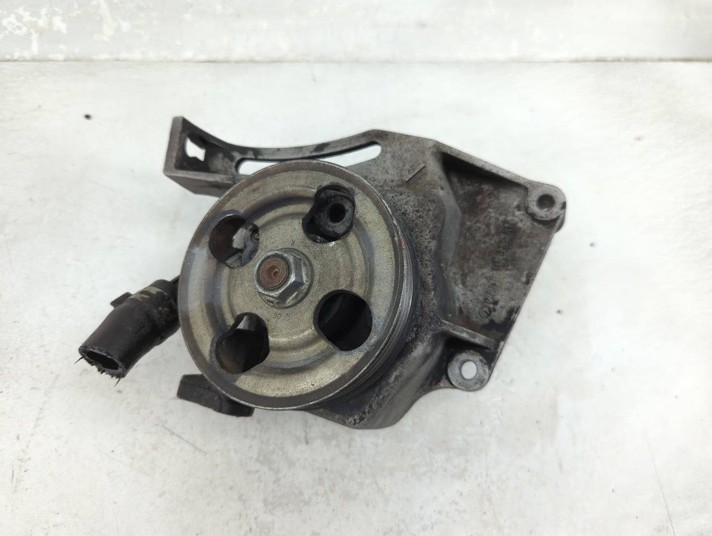2005-2009 Subaru Legacy Power Steering Column Pump Oem - Oemusedautoparts1.com