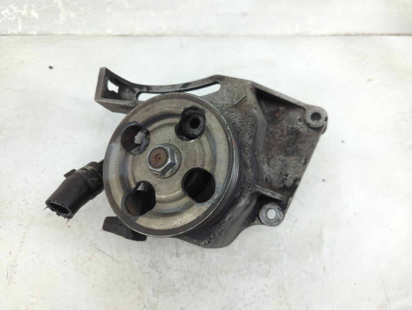 2005-2009 Subaru Legacy Power Steering Column Pump Oem - Oemusedautoparts1.com
