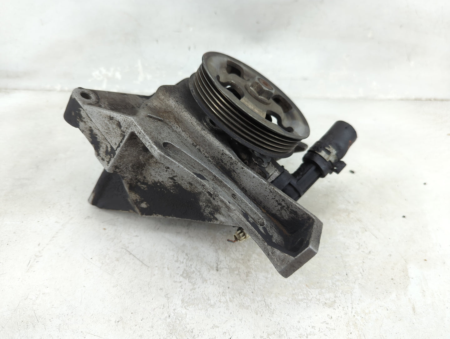 2005-2009 Subaru Legacy Power Steering Column Pump Oem - Oemusedautoparts1.com